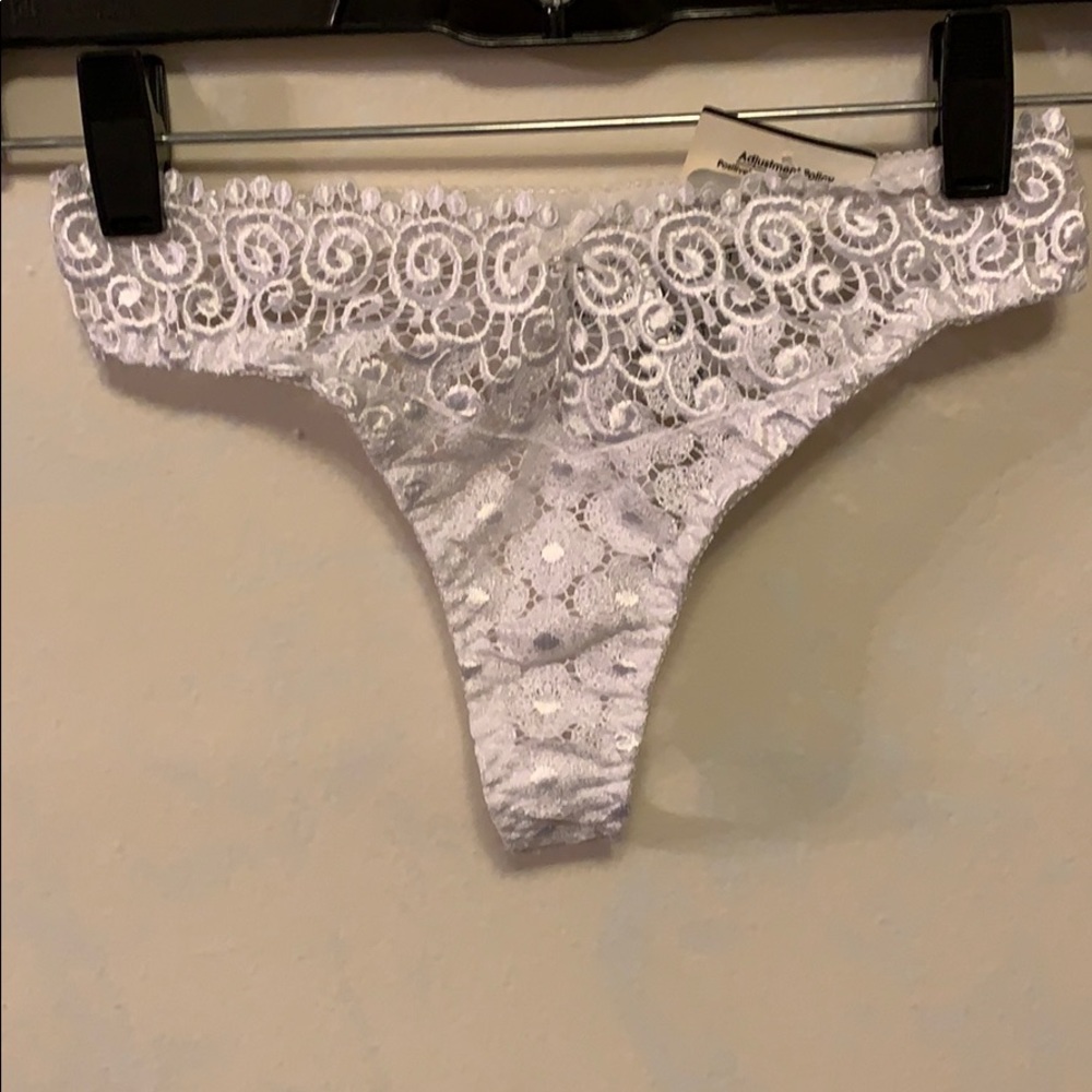 Jardin White Lace Thong